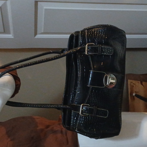 Liz Claborne Mock Alligator Skin Shoulder Bag - Picture 1 of 14